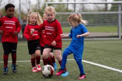 Schoolvoetbal-groep-1-2-117-van-193