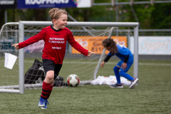 Schoolvoetbal-groep-1-2-136-van-193
