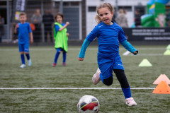 Schoolvoetbal-groep-1-2-149-van-193