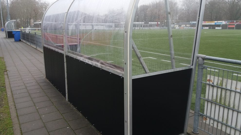 Dug out vv Zwanenburg